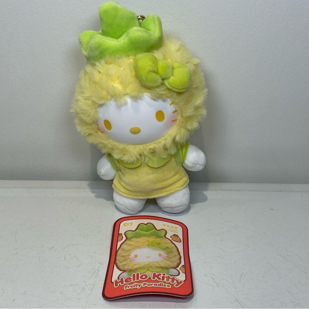 Hello Kitty Fruity Paradise - Pineapple